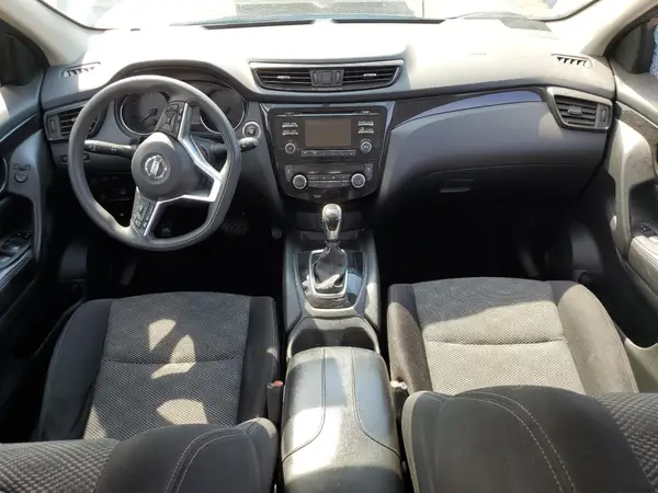 JN1BJ1CR2HW133344 2017 NISSAN ROGUE - Image 8
