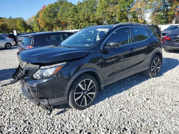 JN1BJ1CR2HW133537 2017 NISSAN ROGUE - Image 1