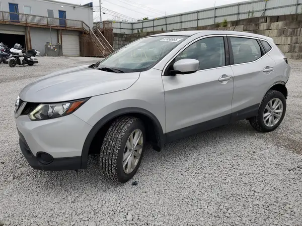 JN1BJ1CR2HW136499 2017 NISSAN ROGUE - Image 1
