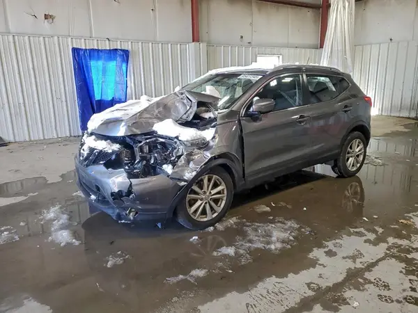 JN1BJ1CR2HW140150 2017 NISSAN ROGUE - Image 1