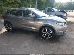 JN1BJ1CR2HW143856 2017 NISSAN ROGUE