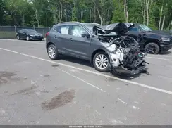JN1BJ1CR2JW205374 2018 NISSAN ROGUE