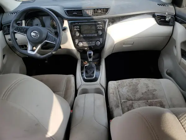 JN1BJ1CR2JW207304 2018 NISSAN ROGUE - Image 8