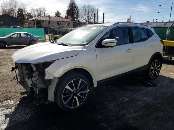 JN1BJ1CR2JW254204 2018 NISSAN ROGUE - Image 1