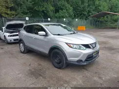 JN1BJ1CR2JW255448 2018 NISSAN ROGUE