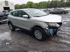 JN1BJ1CR2JW255708 2018 NISSAN ROGUE