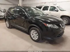 JN1BJ1CR2JW257278 2018 NISSAN ROGUE