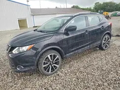 JN1BJ1CR2JW260794 2018 NISSAN ROGUE