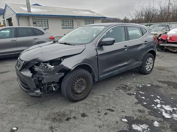 JN1BJ1CR2JW266529 2018 NISSAN ROGUE - Image 1