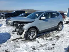 JN1BJ1CR2JW266840 2018 NISSAN ROGUE