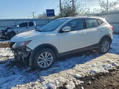 JN1BJ1CR2JW267549 2018 NISSAN ROGUE