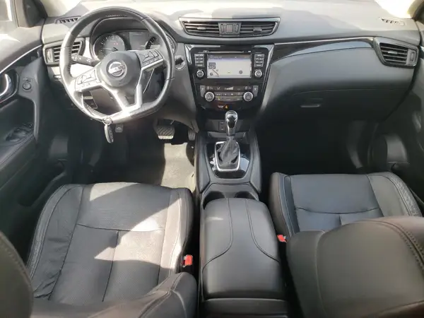 JN1BJ1CR2JW282360 2018 NISSAN ROGUE - Image 8