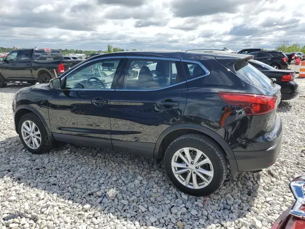 JN1BJ1CR2JW282679 2018 NISSAN ROGUE - Image 2