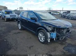 JN1BJ1CR2JW286957 2018 NISSAN ROGUE