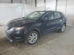 JN1BJ1CR2JW288241 2018 NISSAN ROGUE