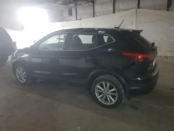 JN1BJ1CR2JW288241 2018 NISSAN ROGUE - Image 2