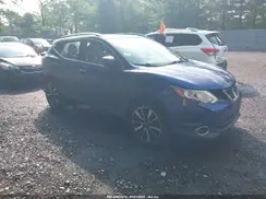 JN1BJ1CR2JW289566 2018 NISSAN ROGUE