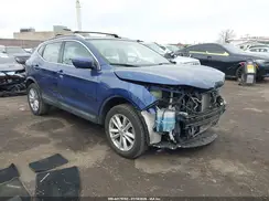 JN1BJ1CR2JW289843 2018 NISSAN ROGUE