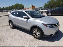 JN1BJ1CR2JW290393 2018 NISSAN ROGUE