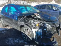 JN1BJ1CR2JW290426 2018 NISSAN ROGUE