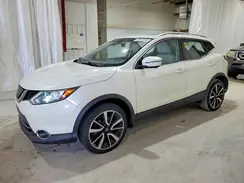 JN1BJ1CR2JW600218 2018 NISSAN ROGUE