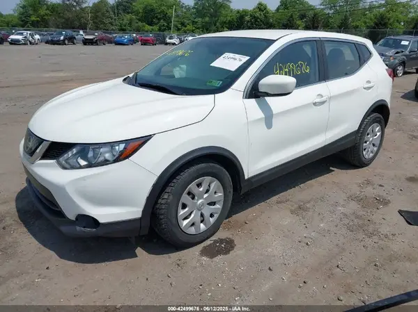 JN1BJ1CR2KW310482 2019 NISSAN ROGUE - Image 2