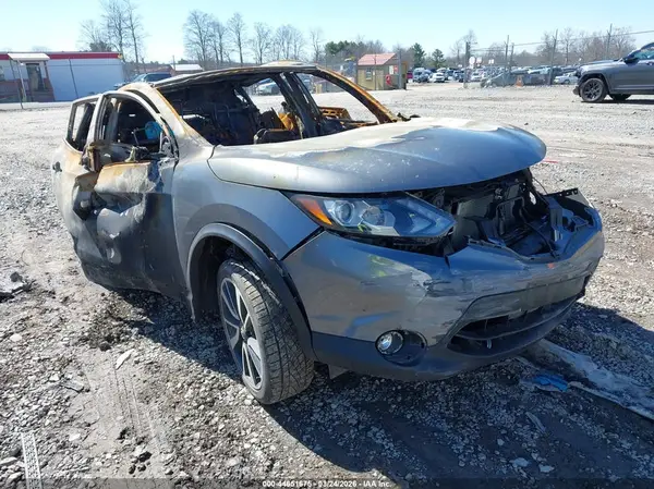 JN1BJ1CR2KW326441 2019 NISSAN ROGUE - Image 1