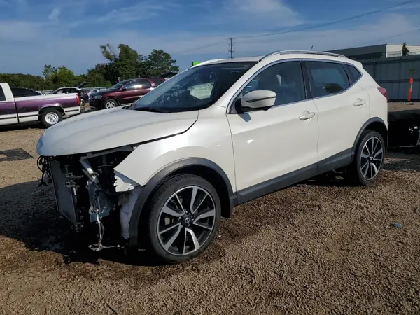 JN1BJ1CR2KW327847 2019 NISSAN ROGUE - Image 1