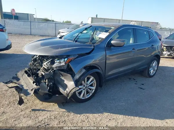 JN1BJ1CR2KW337505 2019 NISSAN ROGUE - Image 2