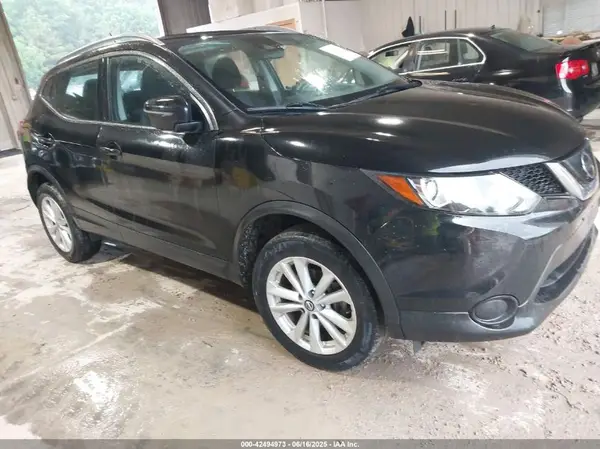 JN1BJ1CR2KW348052 2019 NISSAN ROGUE - Image 1
