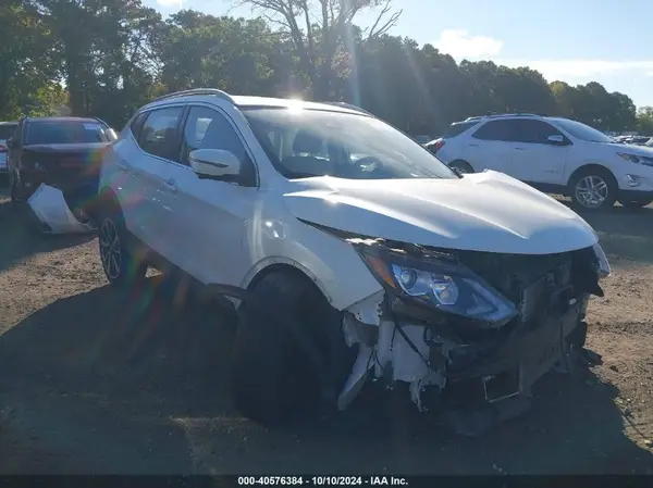 JN1BJ1CR2KW354157 2019 NISSAN ROGUE - Image 1