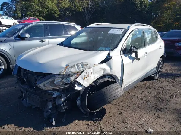 JN1BJ1CR2KW354157 2019 NISSAN ROGUE - Image 2