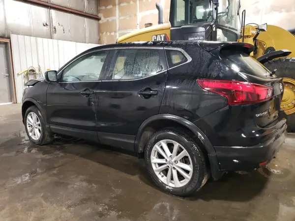 JN1BJ1CR3HW101793 2017 NISSAN ROGUE - Image 2