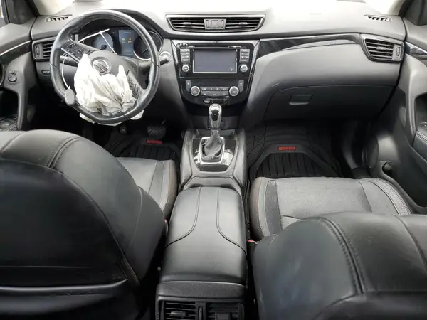 JN1BJ1CR3HW107741 2017 NISSAN ROGUE - Image 8