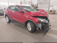 JN1BJ1CR3HW111899 2017 NISSAN ROGUE