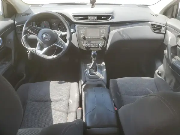 JN1BJ1CR3HW113345 2017 NISSAN ROGUE - Image 8