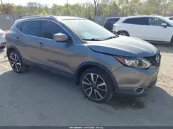 JN1BJ1CR3HW116519 2017 NISSAN ROGUE