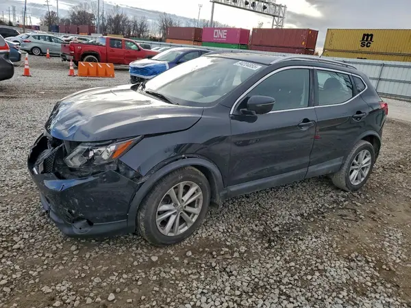 JN1BJ1CR3HW122823 2017 NISSAN ROGUE - Image 1