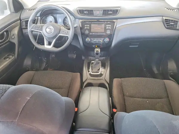 JN1BJ1CR3HW123597 2017 NISSAN ROGUE - Image 8