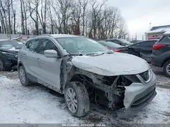 JN1BJ1CR3HW126841 2017 NISSAN ROGUE
