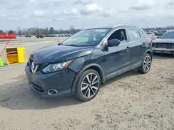 JN1BJ1CR3HW130677 2017 NISSAN ROGUE