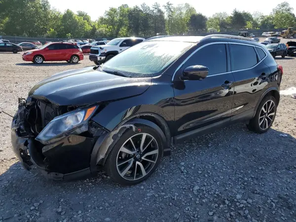 JN1BJ1CR3HW131215 2017 NISSAN ROGUE - Image 1