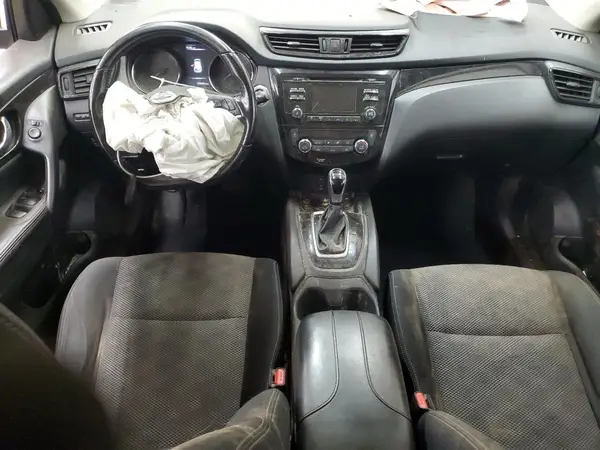 JN1BJ1CR3HW132526 2017 NISSAN ROGUE - Image 8