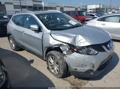 JN1BJ1CR3HW135166 2017 NISSAN ROGUE