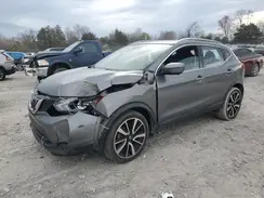 JN1BJ1CR3HW143560 2017 NISSAN ROGUE