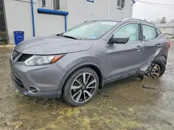 JN1BJ1CR3JW204377 2018 NISSAN ROGUE