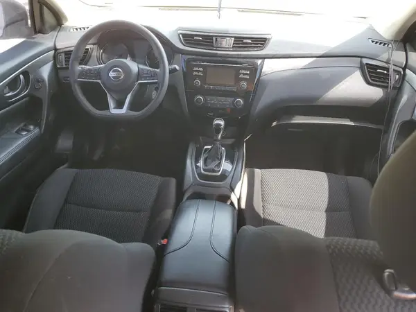 JN1BJ1CR3JW207053 2018 NISSAN ROGUE - Image 8