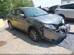 JN1BJ1CR3JW208400 2018 NISSAN ROGUE