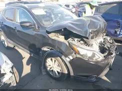 JN1BJ1CR3JW208736 2018 NISSAN ROGUE