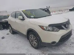 JN1BJ1CR3JW208980 2018 NISSAN ROGUE